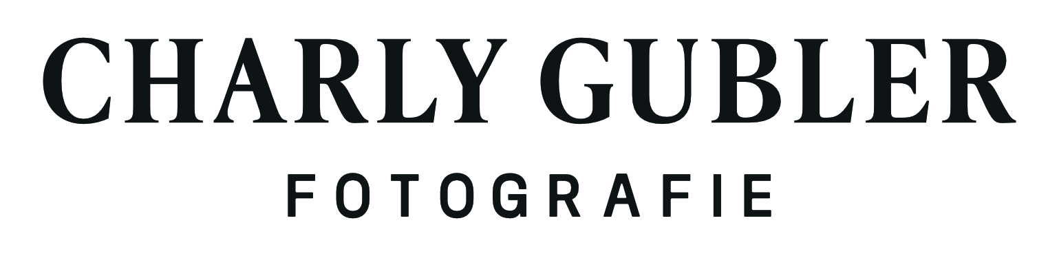 Logo von Charly Gubler – Hochzeitsfotografin aus Düsseldorf